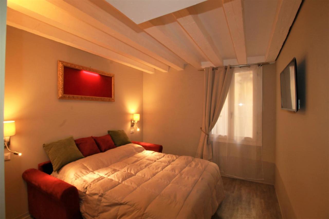 San Marco Fenice 3Bdr 2Bth Apartment Венеция Экстерьер фото