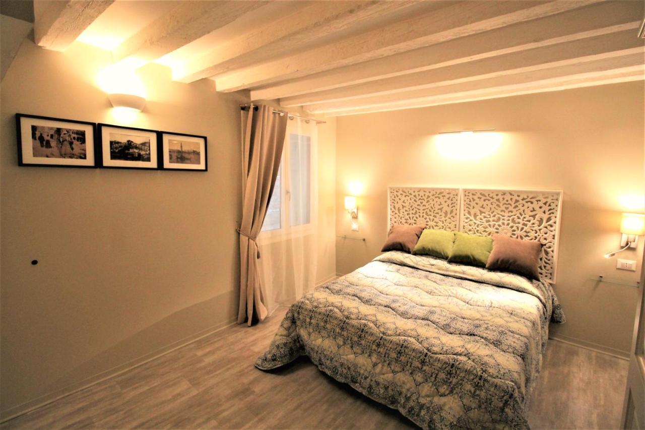 San Marco Fenice 3Bdr 2Bth Apartment Венеция Экстерьер фото